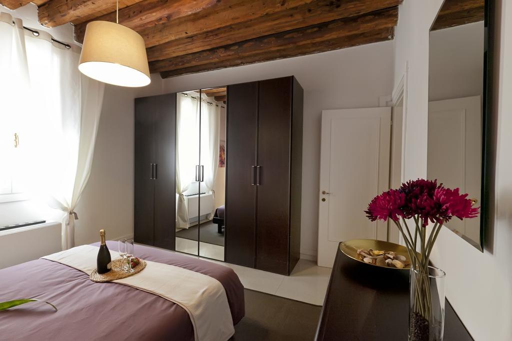 Appartamenti Sofia & Marilyn Castelfranco Veneto Kamer foto