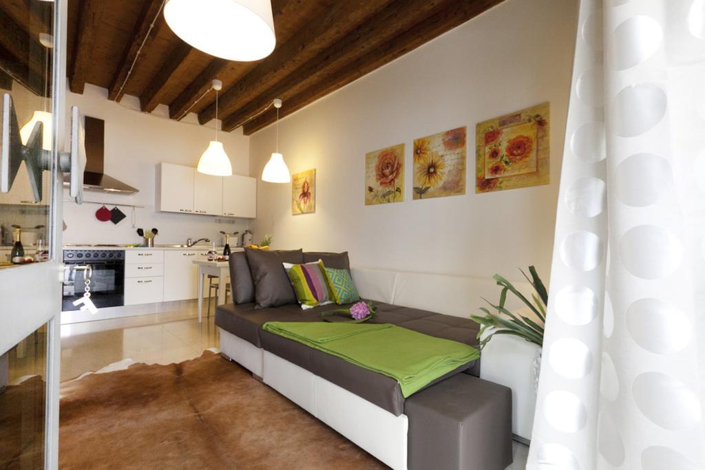 Appartamenti Sofia & Marilyn Castelfranco Veneto Kamer foto